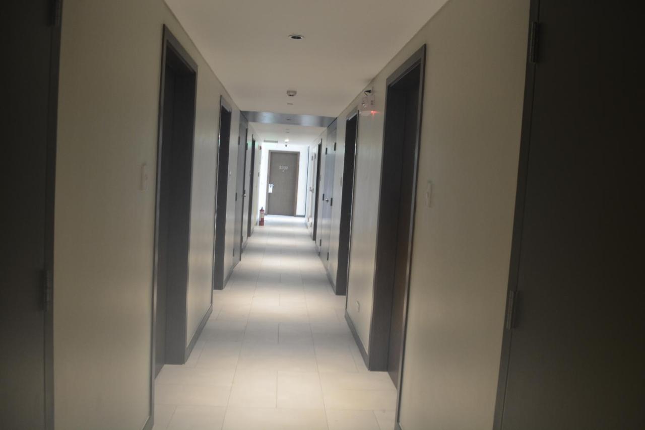 Mandaluyong Luxxe Interior Design Condo - Novotel Residences At Acqua Private Residences מראה חיצוני תמונה