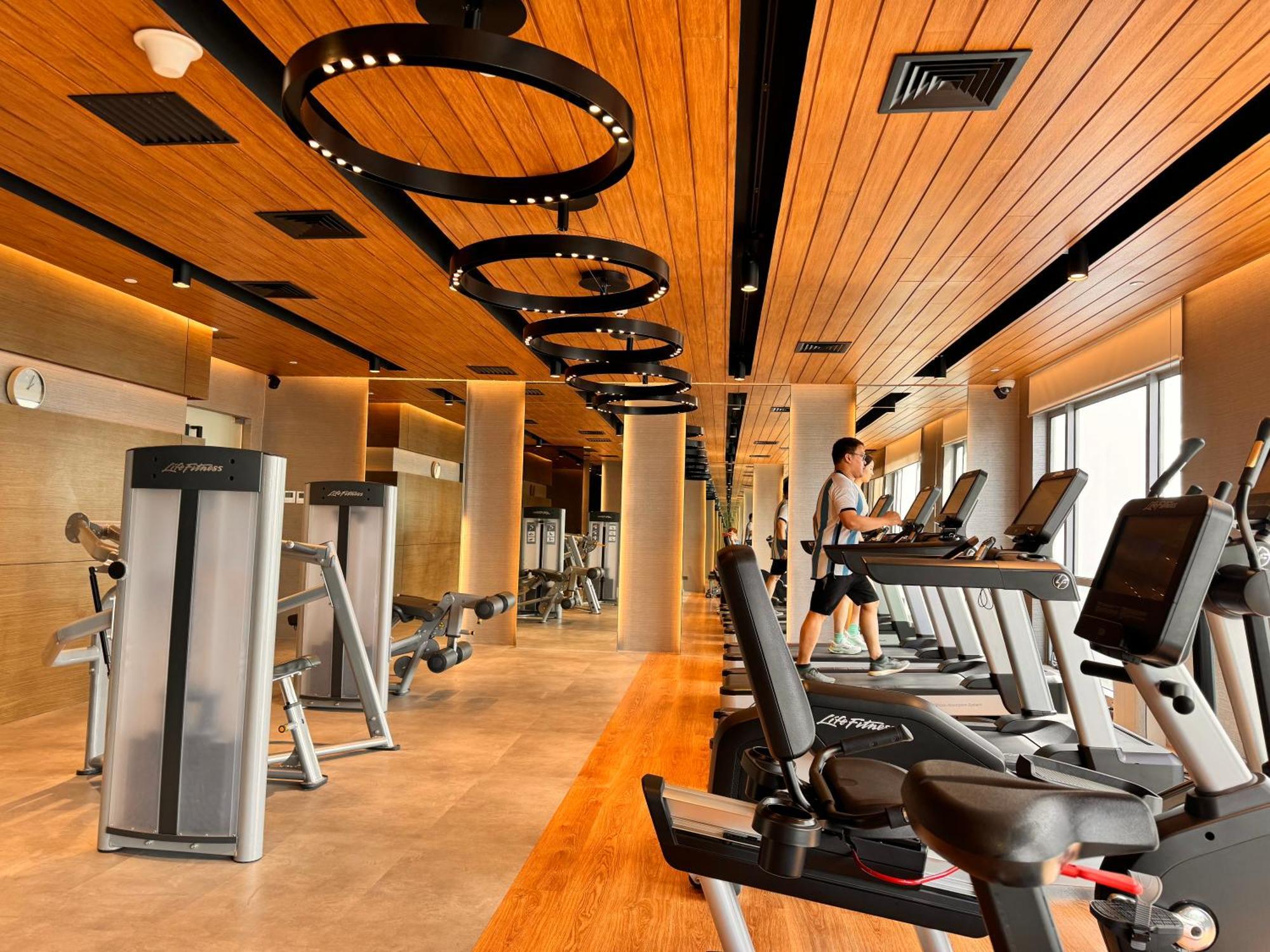Mandaluyong Luxxe Interior Design Condo - Novotel Residences At Acqua Private Residences מראה חיצוני תמונה